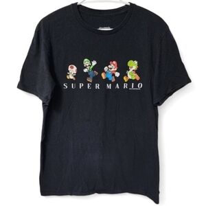 Super Mario tee shirt